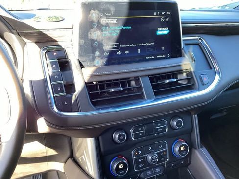 Used 2024 Chevrolet Tahoe LT w/ LT Signature Plus Package image 9