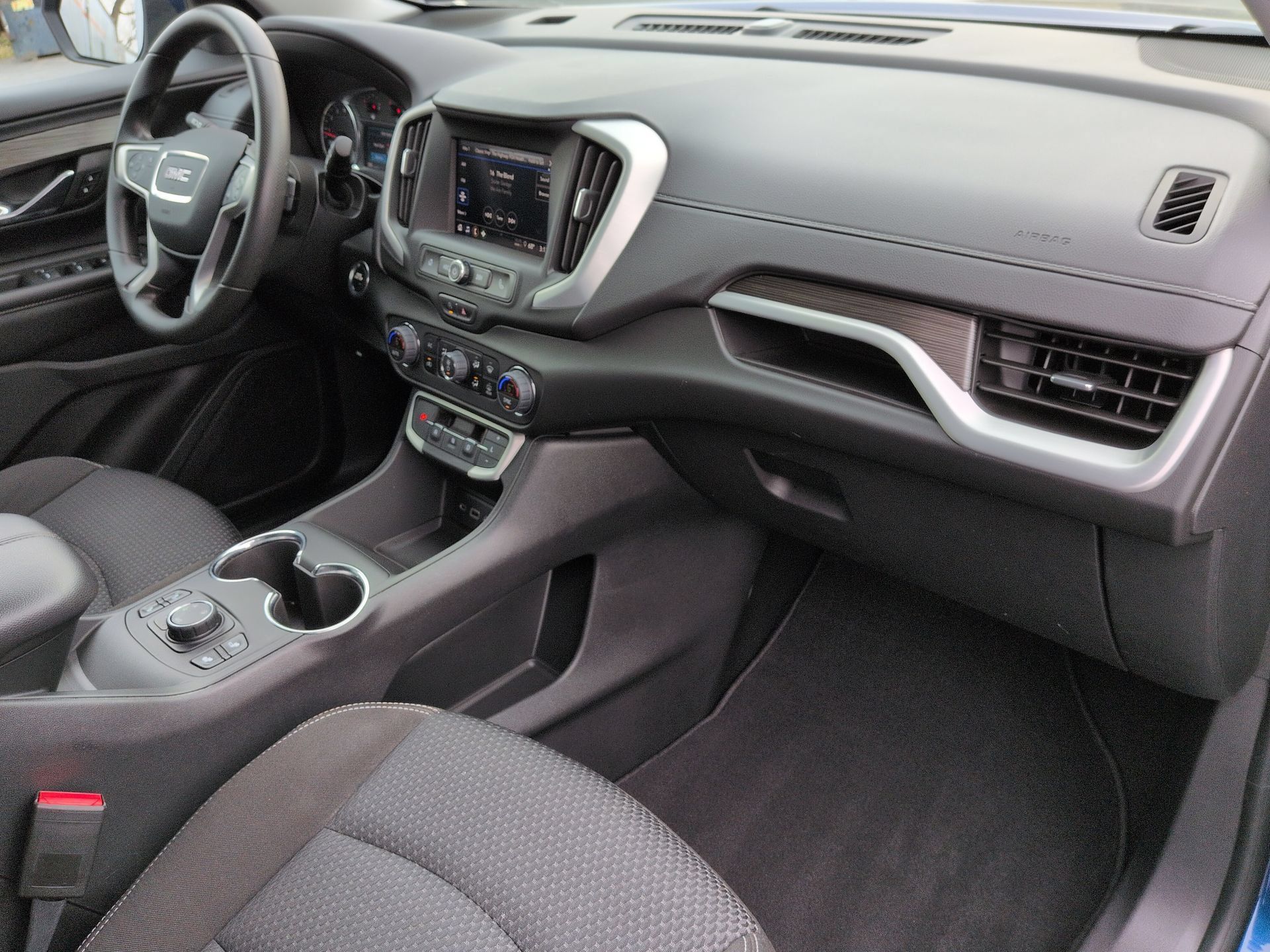 Certified 2022 GMC Terrain SLE w/ Driver Convenience Package AWD/4WD image 29
