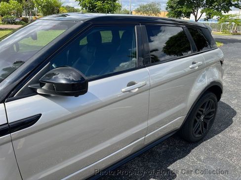 Used 2017 Land Rover Range Rover Evoque HSE Dynamic image 26