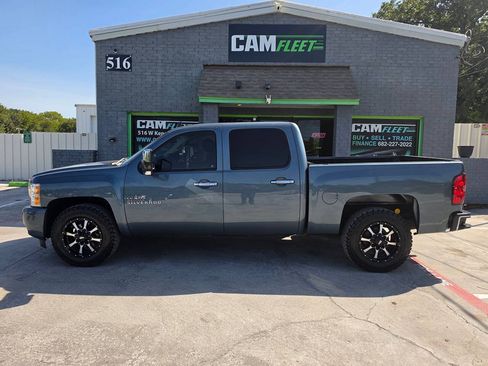 Used 2011 Chevrolet Silverado 1500 LT w/ Texas Edition RWD image 17