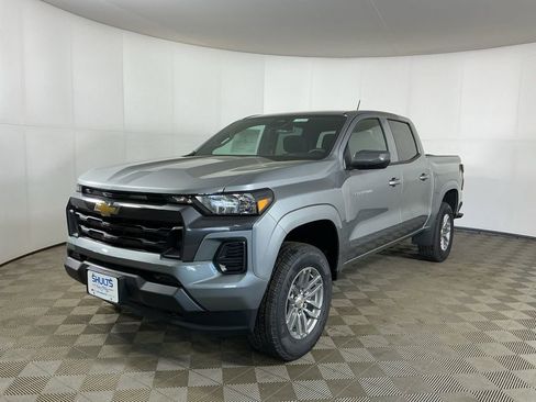 New 2026 Chevrolet Colorado LT w/ Advanced Trailering Package AWD/4WD image 3