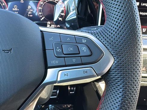 New 2026 Volkswagen GTI SE FWD image 17