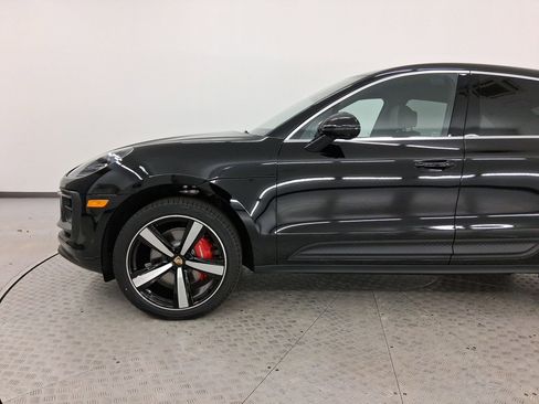 Used 2026 Porsche Macan S AWD/4WD image 11