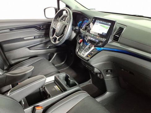 Used 2023 Honda Odyssey Elite image 8