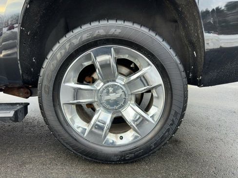 Used 2019 Chevrolet Tahoe Premier image 32