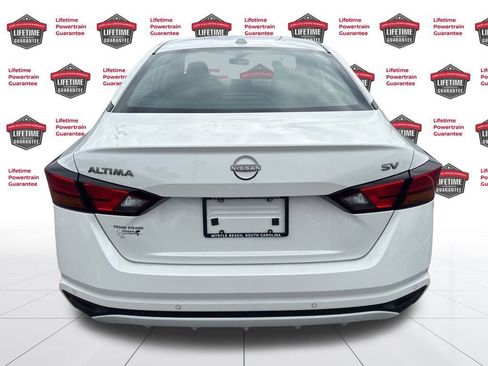 Certified 2024 Nissan Altima 2.5 SV image 6