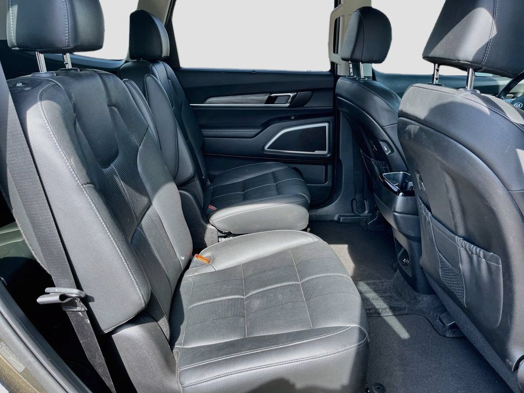 Used 2021 Kia Telluride EX w/ EX Premium Package FWD image 31