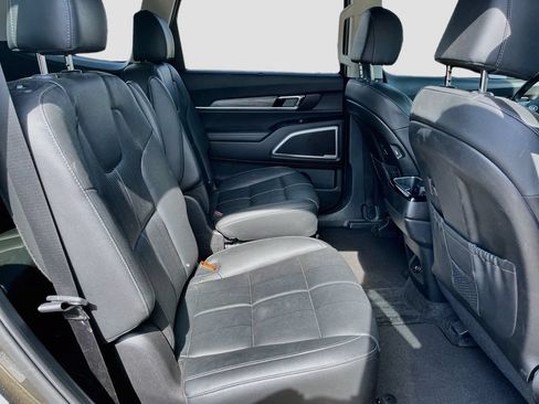 Used 2021 Kia Telluride EX w/ EX Premium Package FWD image 31