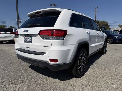 Used 2020 Jeep Grand Cherokee Laredo w/ Laredo X Package RWD image 28
