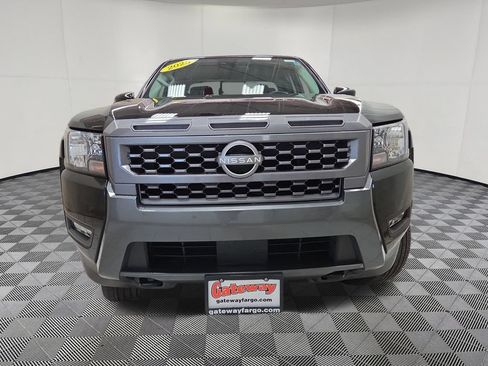 Used 2025 Nissan Frontier SV w/ SV Convenience Package AWD/4WD image 7