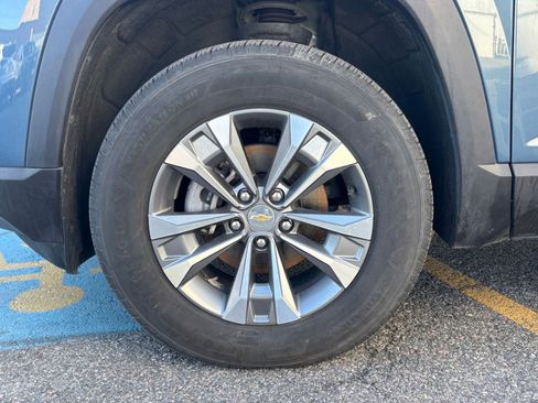 Used 2025 Chevrolet Equinox LT image 27