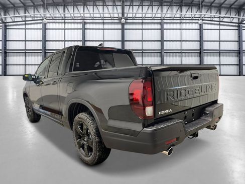 New 2026 Honda Ridgeline Black Edition image 3