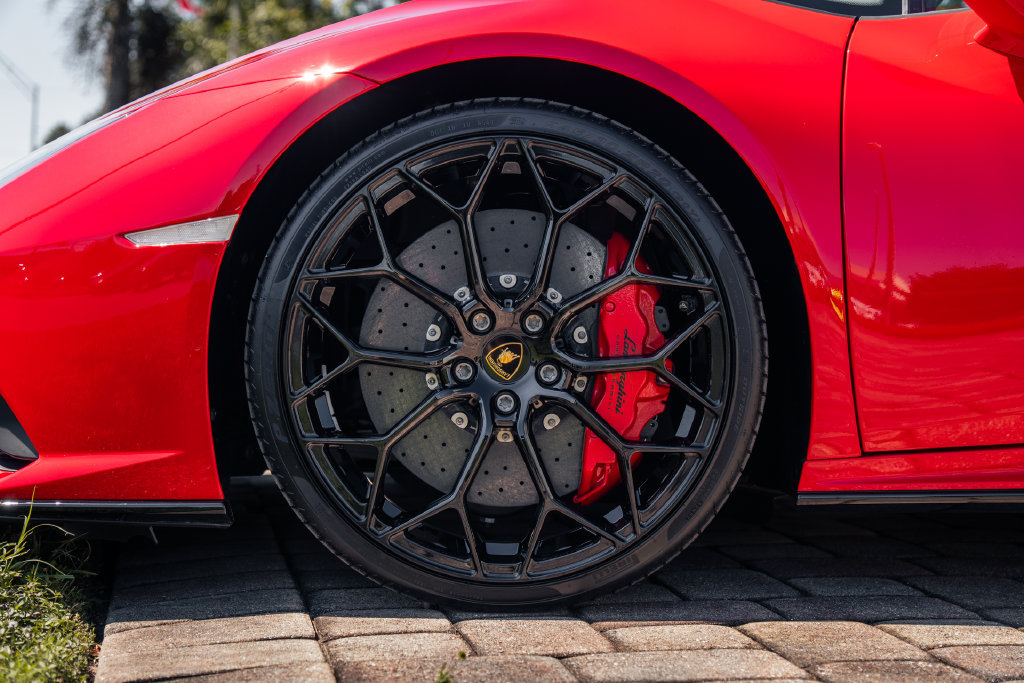 Used 2024 Lamborghini Huracan EVO AWD/4WD image 15
