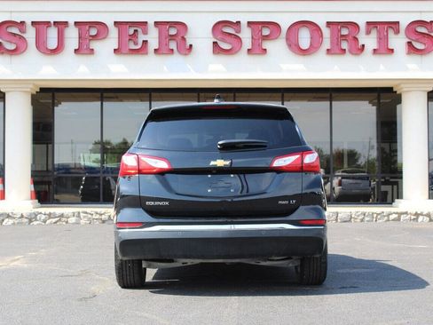 Used 2018 Chevrolet Equinox LT image 5