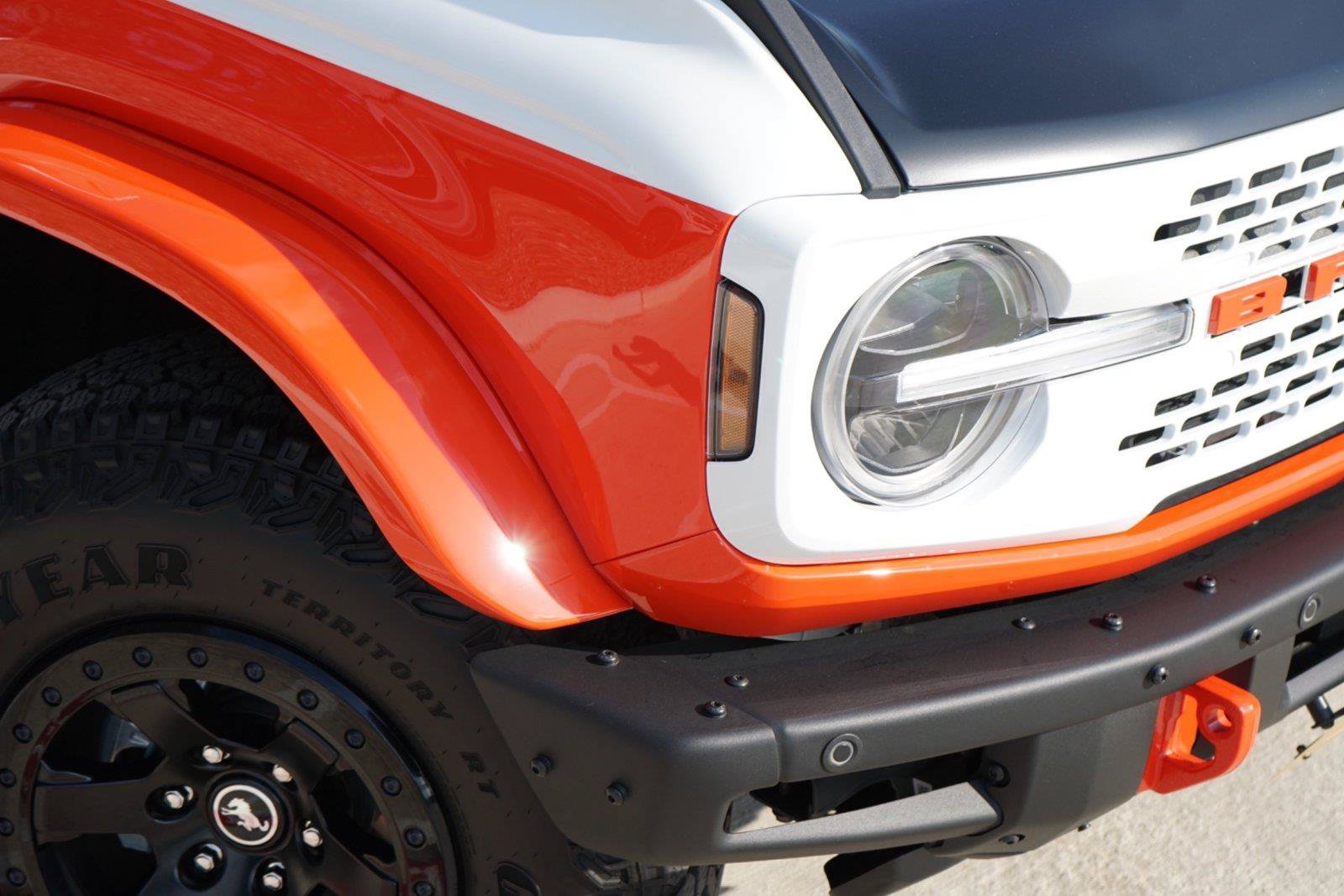 Used 2025 Ford Bronco Stroppe Edition AWD/4WD image 3