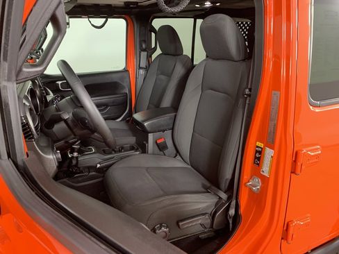 Used 2023 Jeep Wrangler Unlimited Sport image 26