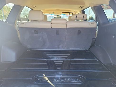 Used 2011 Hyundai Santa Fe Limited w/ Navigation Pkg 4 image 7