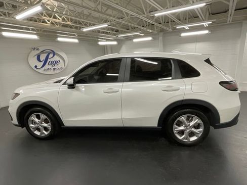 Certified 2024 Honda HR-V LX image 2