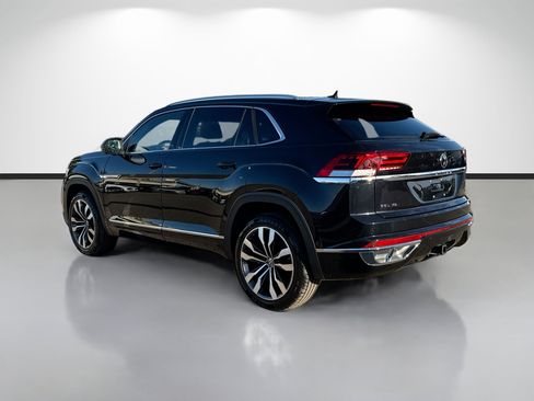 Used 2023 Volkswagen Atlas Cross Sport SEL Premium R-Line image 5