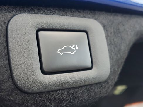 Used 2023 Lexus ES 350 F Sport image 11