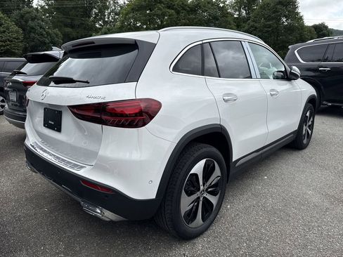 New 2026 Mercedes-Benz GLA 250 4MATIC image 3