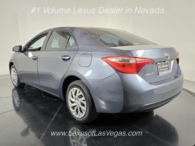 Used 2017 Toyota Corolla LE FWD image 4