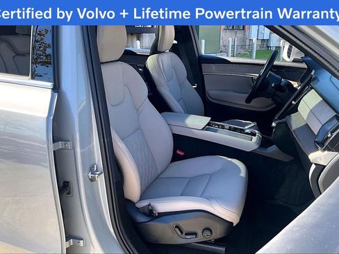 Used 2025 Volvo XC90 B6 Plus image 10