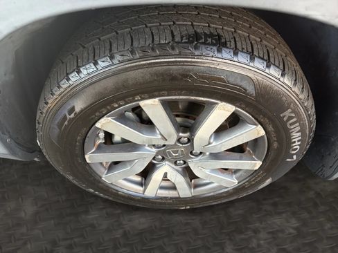 Used 2019 Honda Pilot EX image 38
