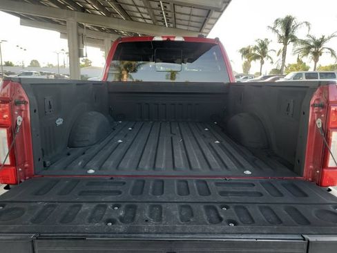 Used 2021 Ford F250 Lariat w/ Lariat Ultimate Package AWD/4WD image 27