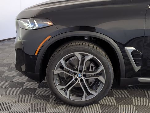 New 2026 BMW X5 sDrive40i w/ Climate Comfort Package image 9