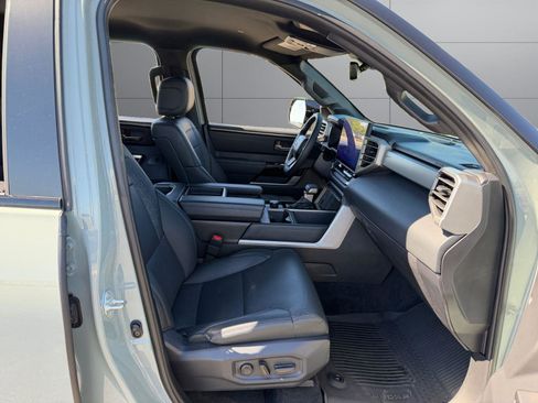 Used 2025 Toyota Tundra Limited image 7