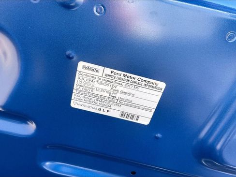 Used 2017 Ford Mustang GT Premium w/ Equipment Group 401A RWD image 28