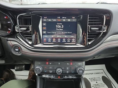 Used 2023 Dodge Durango GT image 23