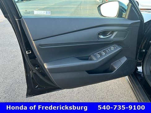 Certified 2025 Honda Accord Sport image 9