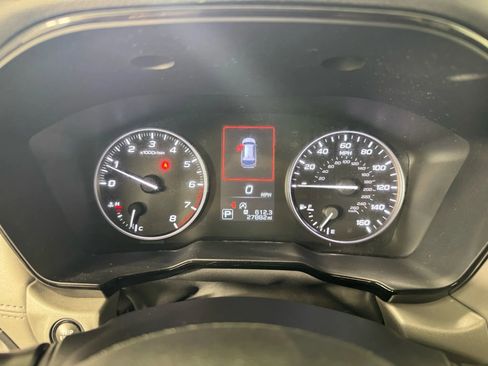 Used 2022 Subaru Outback Premium image 16