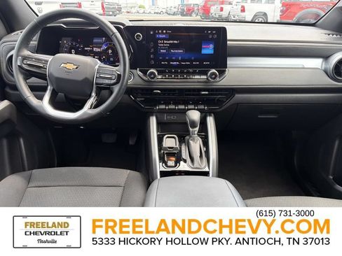 Used 2024 Chevrolet Colorado LT w/ LT Convenience Package II RWD image 19