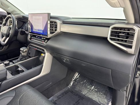 Used 2022 Toyota Tundra Limited image 15