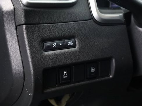 Certified 2025 Nissan Murano SV w/ Cargo Package image 13