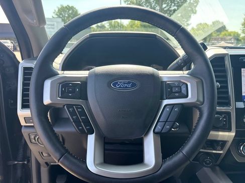 Used 2020 Ford F450 Lariat w/ Lariat Ultimate Package AWD/4WD image 27