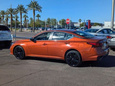 Certified 2022 Nissan Altima 2.5 SR image 4