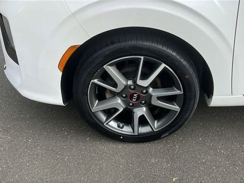 Used 2021 Kia Soul GT-Line image 8