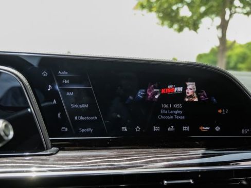 Used 2023 Cadillac Escalade ESV Sport w/ Touring Package AWD/4WD image 39