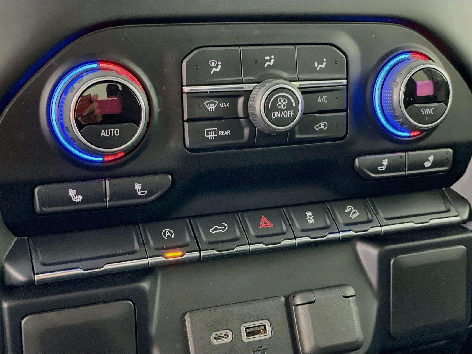 Certified 2020 Chevrolet Silverado 1500 LT Trail Boss w/ Convenience Package AWD/4WD image 19