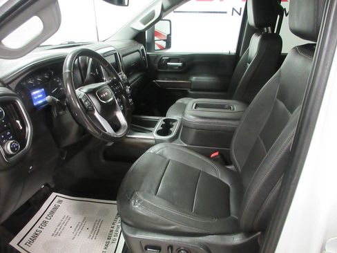 Used 2021 GMC Sierra 2500 SLT w/ SLT Preferred Package image 26
