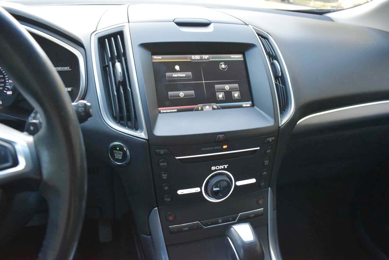 Used 2015 Ford Edge Titanium w/ Technology Package AWD/4WD image 18