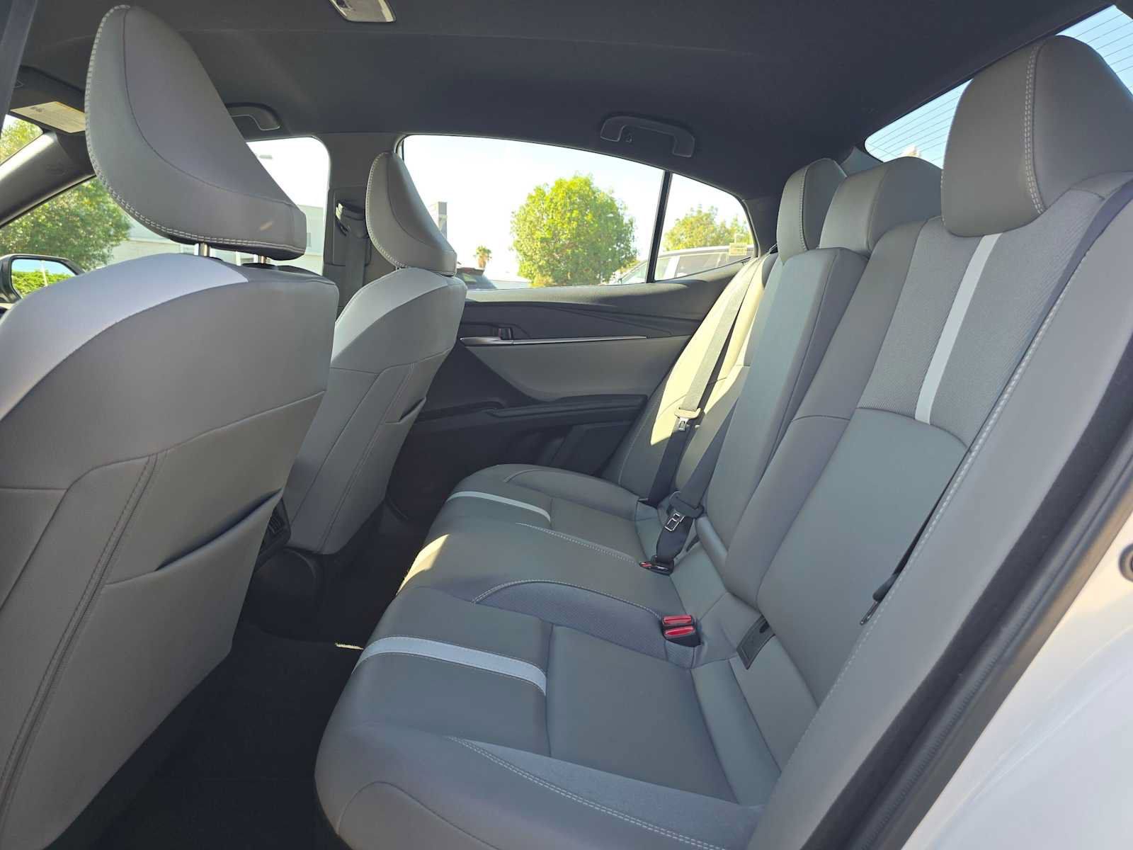 Used 2026 Toyota Camry SE w/ Convenience Package FWD image 16