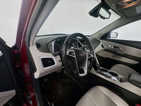Used 2016 GMC Terrain SLT FWD image 9