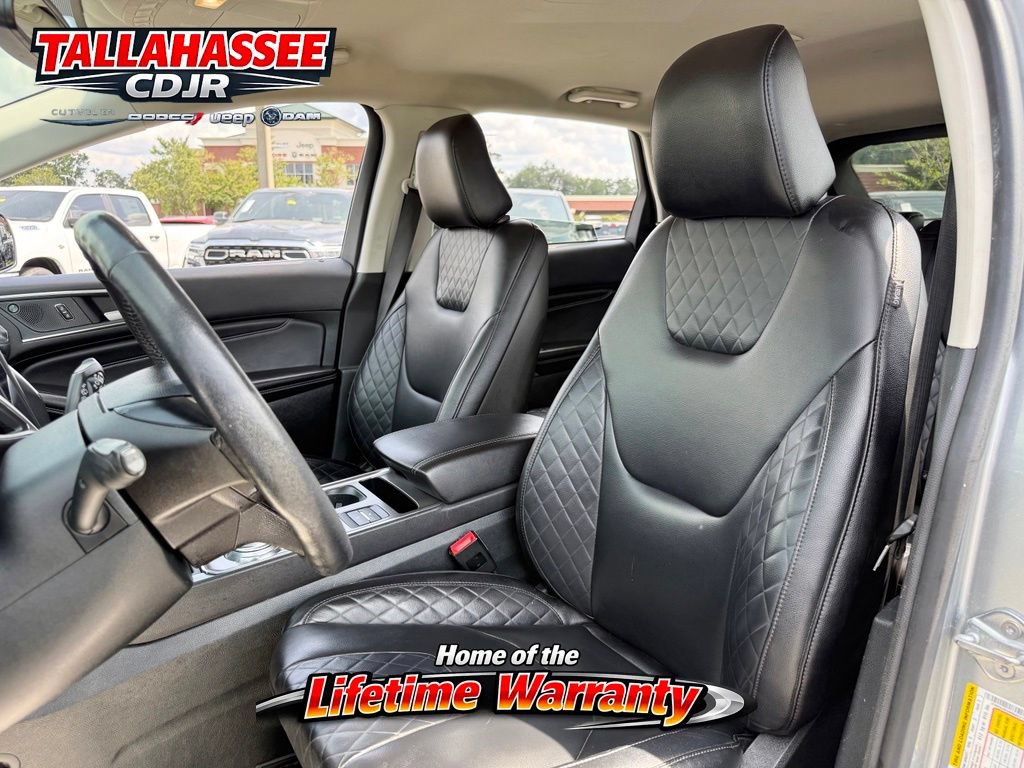 Used 2024 Ford Edge Titanium AWD/4WD image 19