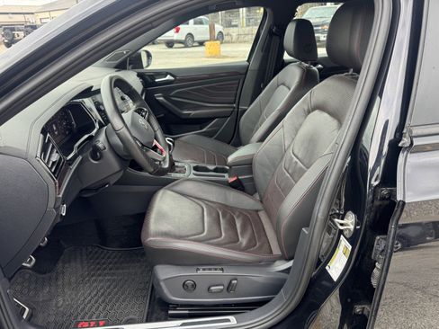 Used 2024 Volkswagen Jetta GLI Autobahn w/ GLI Black Package image 15