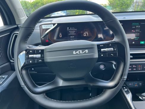 New 2026 Kia Sorento S w/ S Panoramic Sunroof Package FWD image 17